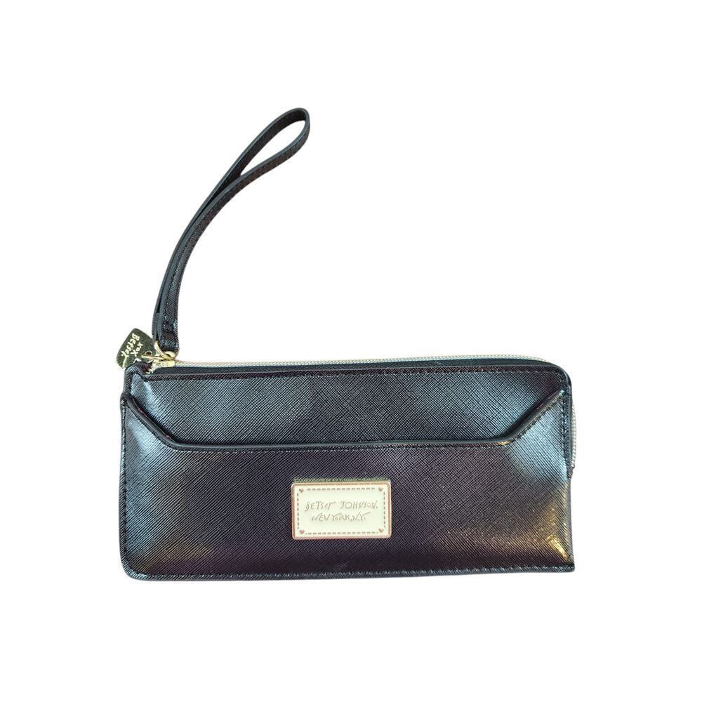 Betsey Johnson New York black wristlet wallet clutch handbag